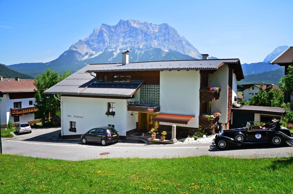Haus Bergfrieden Lermoos Exterior foto